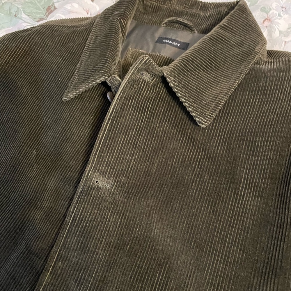 Corduroy CLAIBORNE XXL OLIVE GREEN COAT; LIKE NEW; full cut; New $129; Now $49